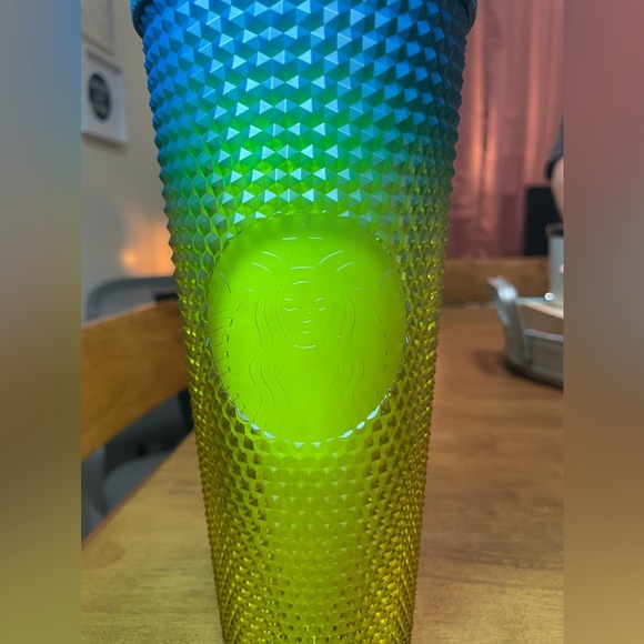 ✨Starbucks 24oz Studded Tumbler - Picture 3 of 10